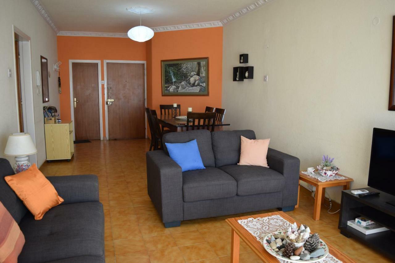 Mediterranean Breeze Apartment Limassol Ngoại thất bức ảnh