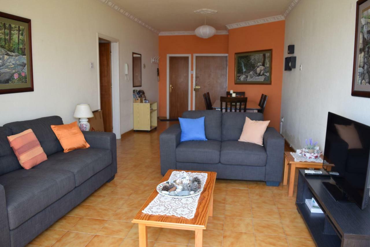 Mediterranean Breeze Apartment Limassol Ngoại thất bức ảnh